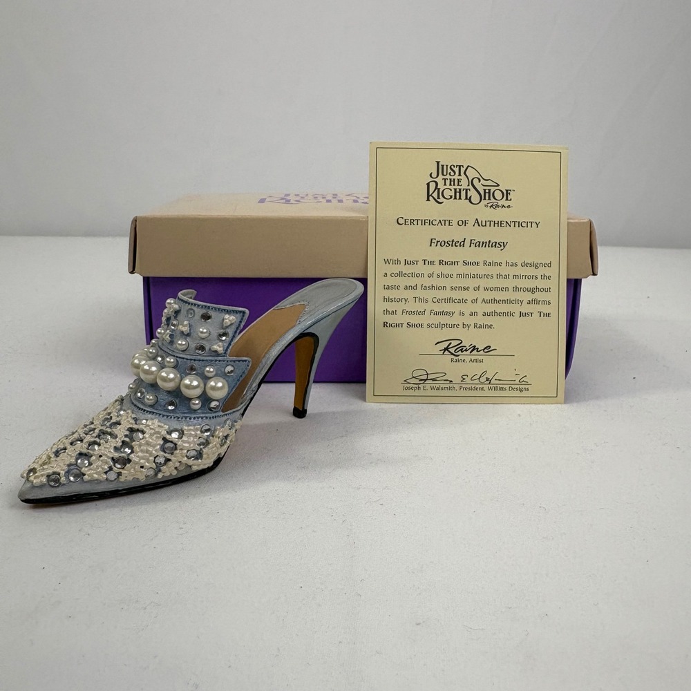 Vintage Just The Right Shoe By Raine Frosted Fantasy 25032 1999 Box COA